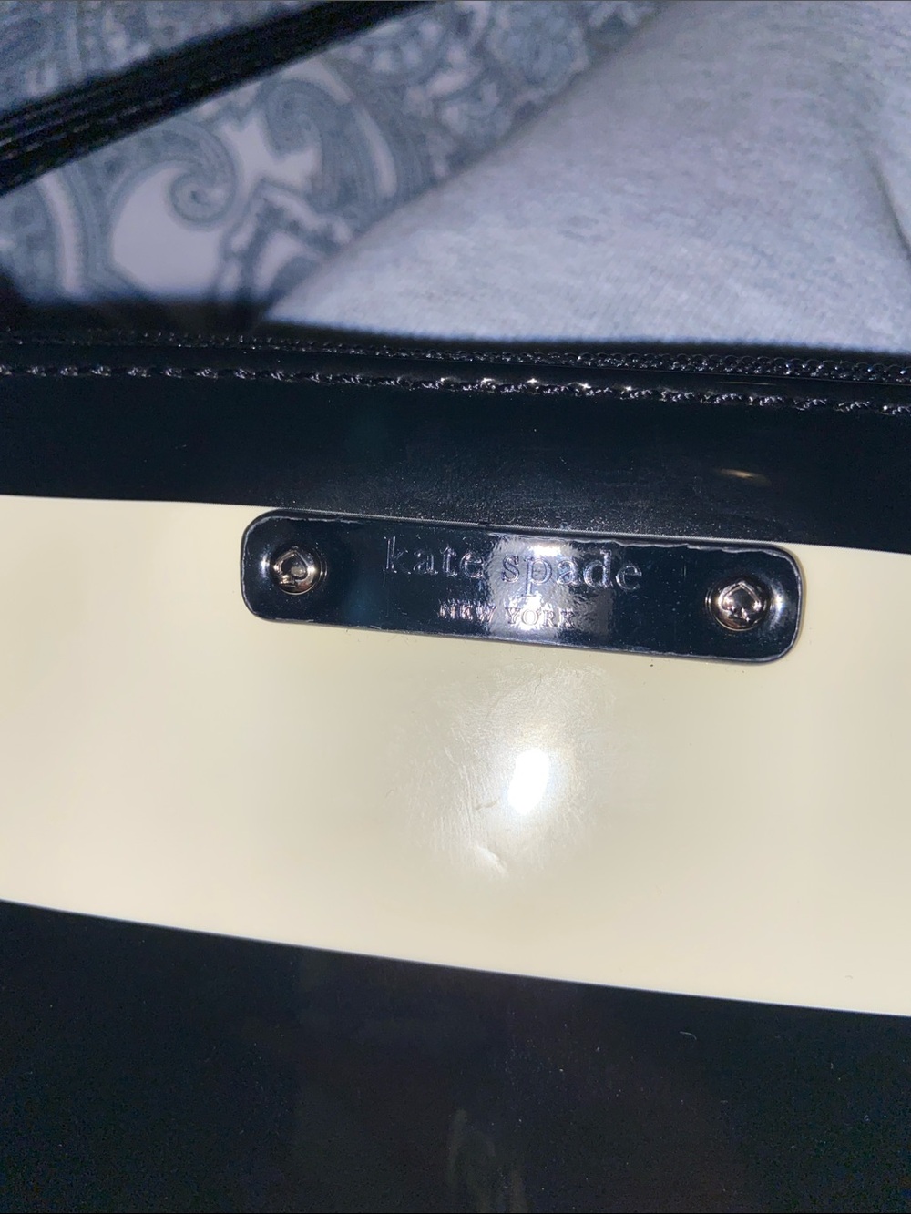 kate spade black and white striped purse - Picture 3 of 13